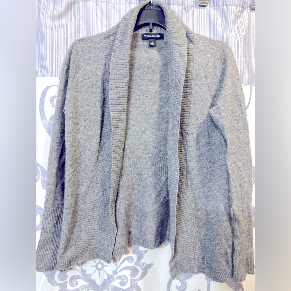 EUC BANANA REPUBLIC Women's Grey Wool Nylon Cashmere Cardigan Size S